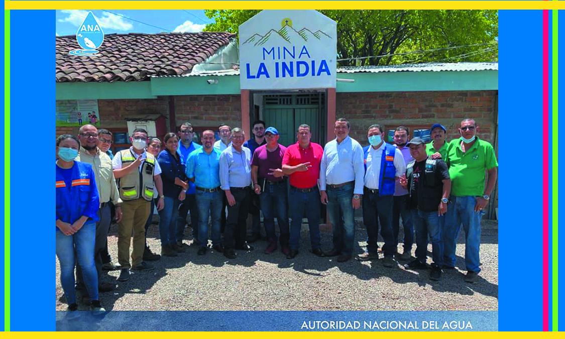 Compañeros de #ENACAL, #FISE, la Alcaldía Municipal de Santa Rosa del Peñón y representantes de la empresa La India Gold, S.A.